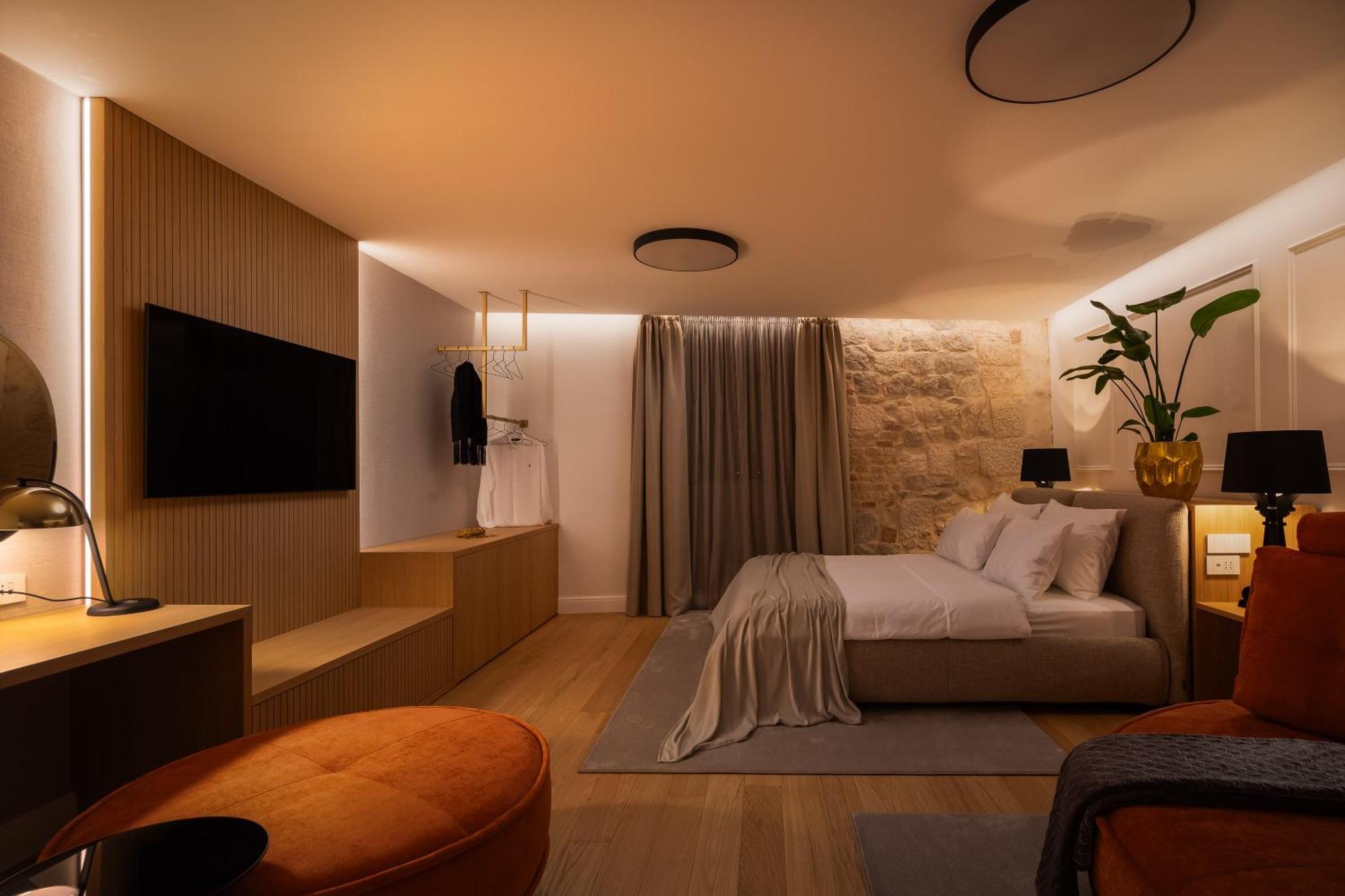 Golden Gate Luxury Rooms - Unique Unesco Location Split Kültér fotó